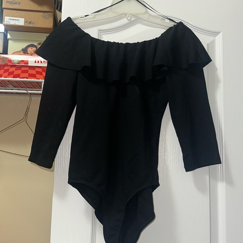 Off shoulder bodysuit